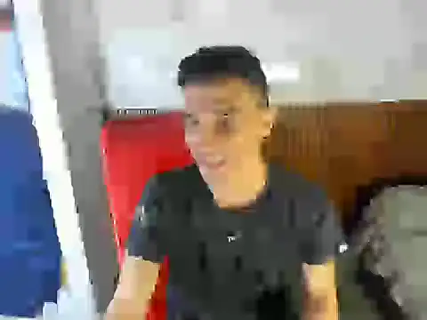 Snapshot of felipe_colinss chatting on June 11, 2026, 11:35 pm felipe colinss online show from June 11, 2026, 11:35 pm
