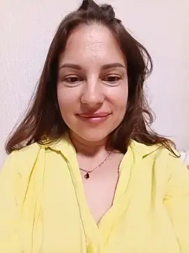 She-Moon online show from June 9, 2026, 6:09 pm