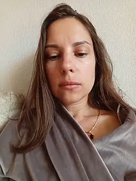 She-Moon online show from June 29, 2026, 10:26 am