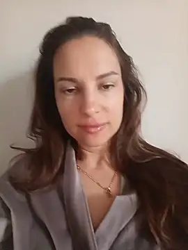 She-Moon online show from July 14, 2026, 5:34 am