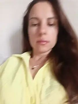 She-Moon online show from July 13, 2026, 5:18 am