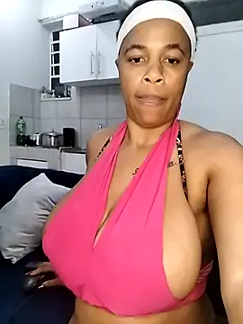 ClitorisBoobs online show from July 27, 2026, 7:43 pm