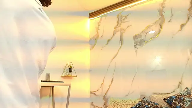 Snapshot of XanderGrey8 chatting on March 6, 2026, 7:20 pm XanderGrey8 online show from March 6, 2026, 7:20 pm