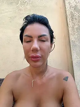 Missolevelvet online show from July 18, 2026, 8:56 am