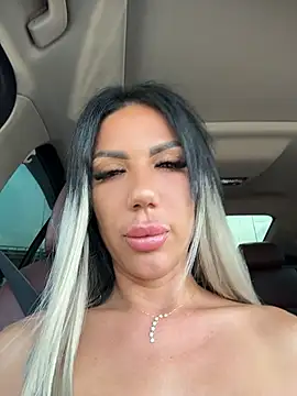 Missolevelvet online show from August 7, 2026, 2:34 pm