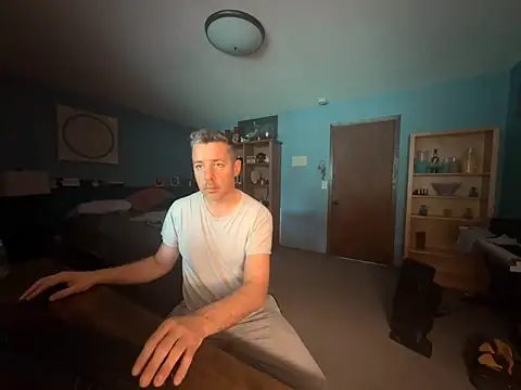 chrisw8140 online show from June 8, 2026, 5:02 pm