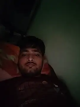Snapshot of allumatar chatting on July 23, 2026, 10:34 am allumatar online show from July 23, 2026, 10:34 am