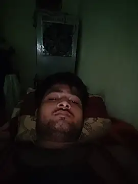 Snapshot of allumatar chatting on July 21, 2026, 5:03 pm allumatar online show from July 21, 2026, 5:03 pm