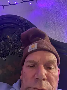 Snapshot of sofnhornyforu chatting on January 11, 2026, 11:33 pm sofnhornyforu online show from January 11, 2026, 11:33 pm