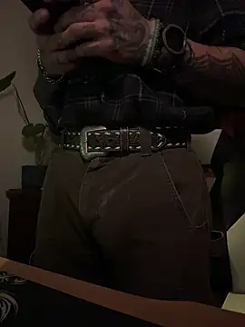 Snapshot of JoeyBlazy chatting on April 6, 2026, 4:08 am JoeyBlazy online show from April 6, 2026, 4:08 am