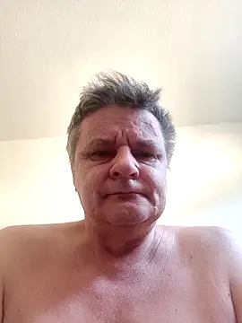 Borgio123 online show from May 1, 2026, 4:23 pm