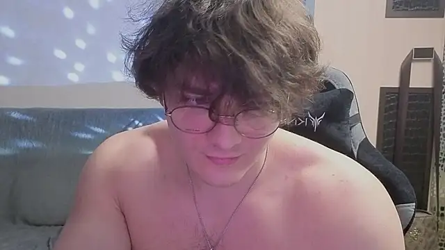 Snapshot of jastinpeterson chatting on February 14, 2026, 1:55 pm jastinpeterson online show from February 14, 2026, 1:55 pm