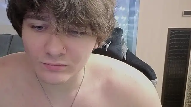 Snapshot of jastinpeterson chatting on February 22, 2026, 8:54 pm jastinpeterson online show from February 22, 2026, 8:54 pm