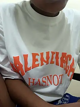 Snapshot of Aaradhna-_hoy chatting on April 9, 2026, 6:30 am Aaradhna- hoy online show from April 9, 2026, 6:30 am