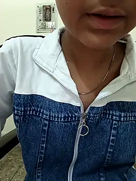 Snapshot of Aaradhna-_hoy chatting on March 14, 2026, 4:29 am Aaradhna- hoy online show from March 14, 2026, 4:29 am