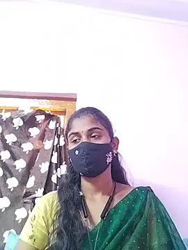 Tamil Hot RoyalQueen online show from February 10, 2026, 3:49 am