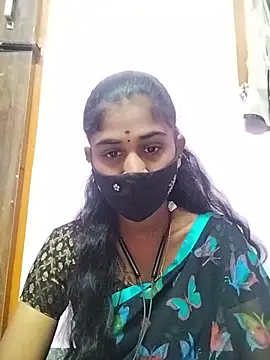 Tamil Hot RoyalQueen online show from April 1, 2026, 5:09 am