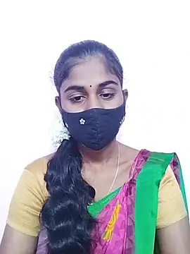 Tamil Hot RoyalQueen online show from April 26, 2026, 4:26 pm