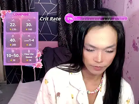 Snapshot of mariadeluxe chatting on June 15, 2026, 7:46 pm mariadeluxe online show from June 15, 2026, 7:46 pm