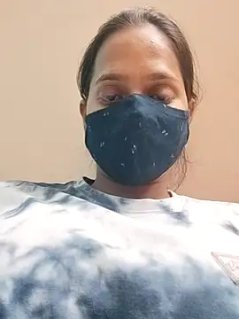 Snapshot of me-leela chatting on February 19, 2026, 3:53 pm me-leela online show from February 19, 2026, 3:53 pm