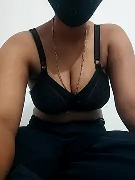 Snapshot of me-leela chatting on March 4, 2026, 3:58 am me-leela online show from March 4, 2026, 3:58 am