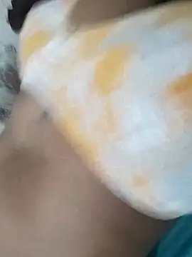 Snapshot of me-leela chatting on March 5, 2026, 4:20 am me-leela online show from March 5, 2026, 4:20 am