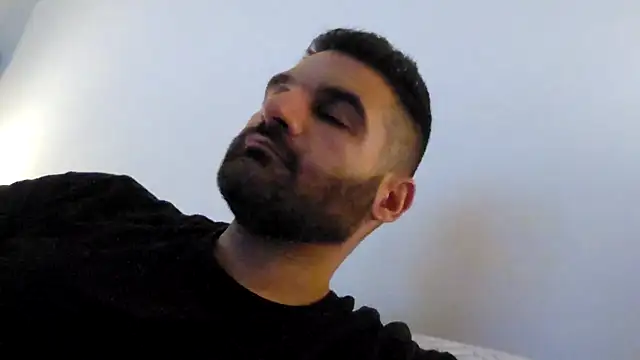 marios87xxl online show from March 10, 2026, 1:04 pm