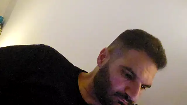 marios87xxl online show from March 25, 2026, 2:27 pm