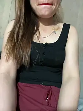 natra0033 online show from June 17, 2026, 11:03 pm