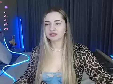 BellaaBlushh online show from January 14, 2026, 6:00 pm