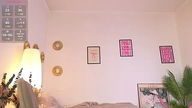 Snapshot of casey_robbinss chatting on March 19, 2026, 7:30 am casey robbinss online show from March 19, 2026, 7:30 am