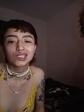 AlexxaAndRileyy online show from February 25, 2026, 11:37 pm