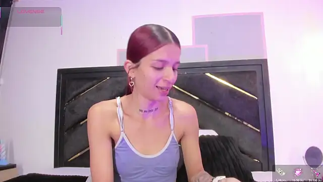 april jones05 online show from May 9, 2026, 11:46 am