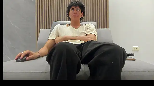 Snapshot of noahx_valko chatting on March 22, 2026, 4:38 am noahx valko online show from March 22, 2026, 4:38 am