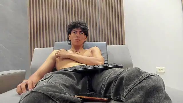 Snapshot of noahx_valko chatting on March 16, 2026, 3:14 am noahx valko online show from March 16, 2026, 3:14 am