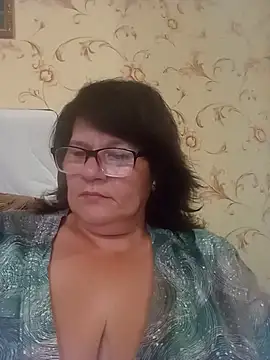 NysiOlsen online show from July 17, 2026, 3:42 pm