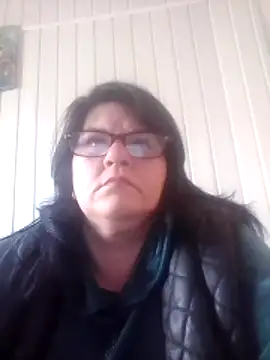 NysiOlsen online show from April 30, 2026, 11:28 am
