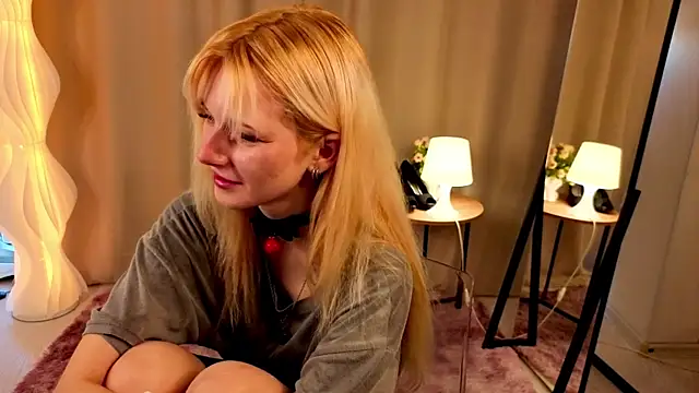 JuanaSumma online show from February 5, 2026, 6:09 am