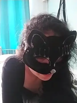 TWOLOVE16 online show from March 20, 2026, 2:40 pm