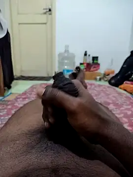 TamilBoy3007 online show from February 5, 2026, 8:48 pm