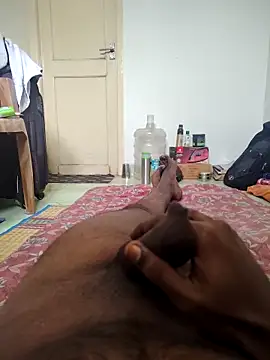 TamilBoy3007 online show from February 1, 2026, 4:33 am