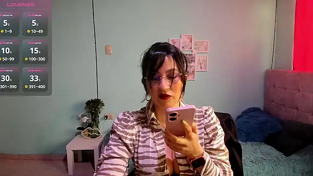 talia mystic online show from July 10, 2026, 1:55 pm