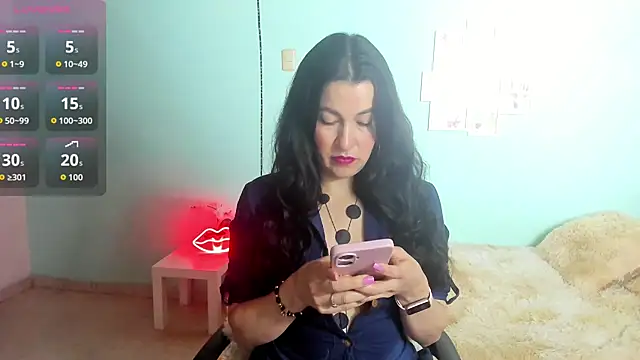 talia mystic online show from August 4, 2026, 1:15 pm