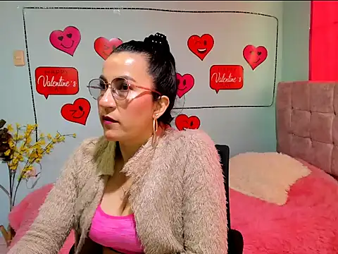 talia mystic online show from February 12, 2026, 12:49 pm