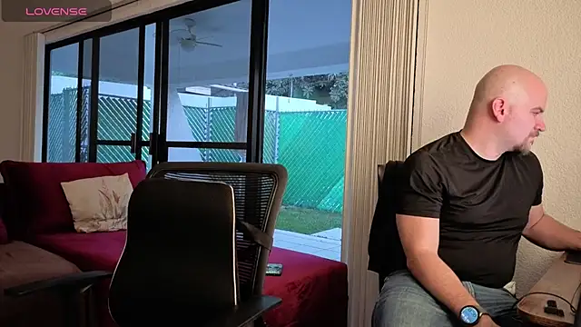 lustfulc99 online show from March 20, 2026, 12:44 am