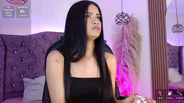 Violet Collins1 online show from March 17, 2026, 8:12 pm