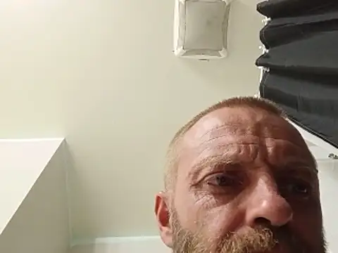 sterng6969 online show from June 19, 2026, 3:56 am