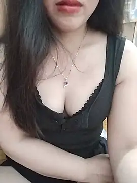 Snapshot of MaiNgoc_sexy chatting on July 5, 2026, 4:19 am MaiNgoc sexy online show from July 5, 2026, 4:19 am