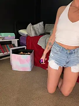 tastemecaroline online show from July 7, 2026, 6:22 pm
