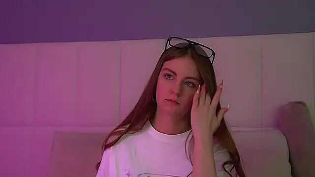 SofiaSarvain online show from February 6, 2026, 6:15 pm